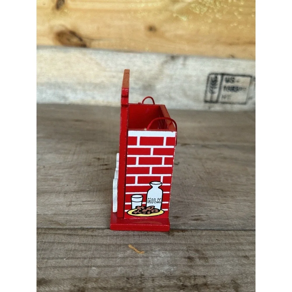 Vintage 3D Christmas Ornament Santa In Chimney Scene Dakin,inc Product Of Taiwan